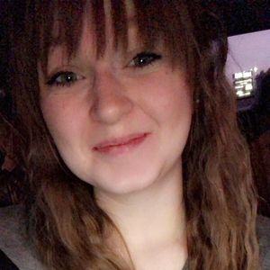 Meet your Posher, Laci